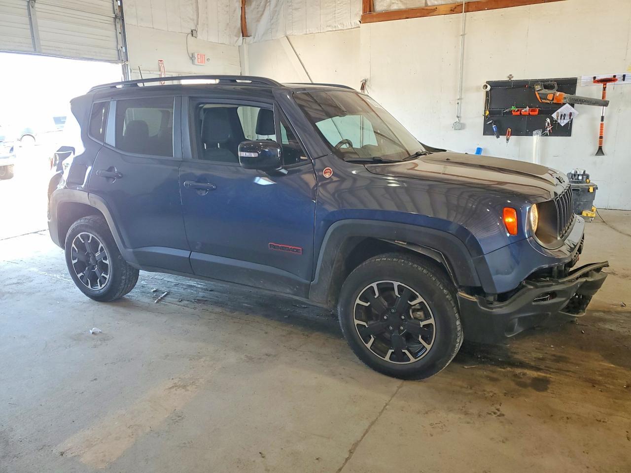 2023 Jeep Renegade Trailhawk - Фото 4