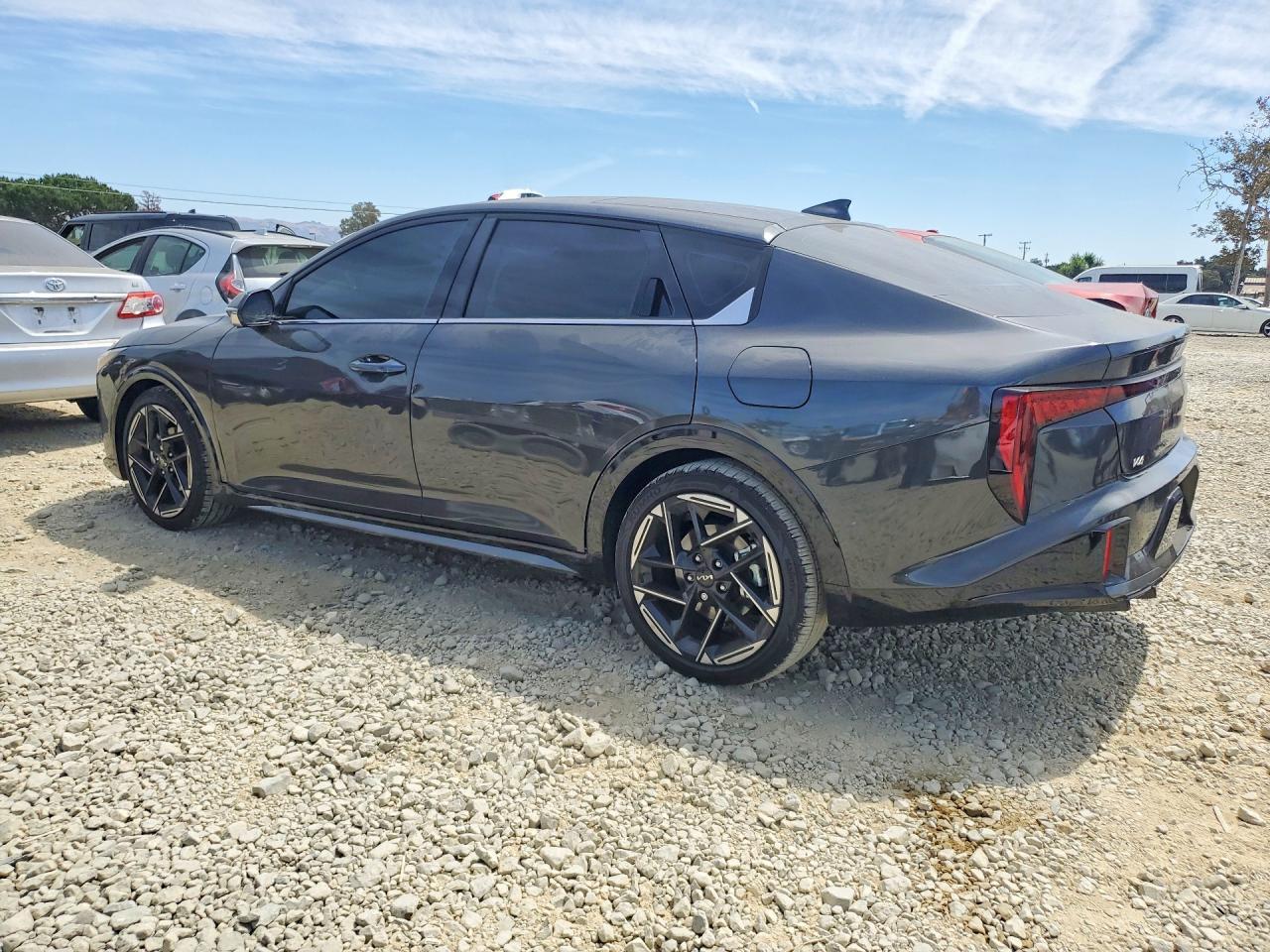 2025 Kia K4 Gt Line - Фото 2