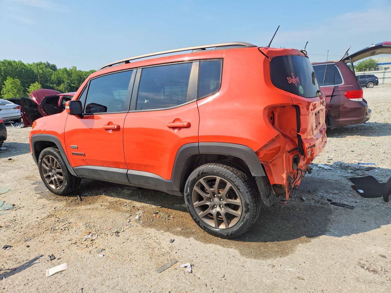 2016 Jeep Renegade Latitude - Фото 2