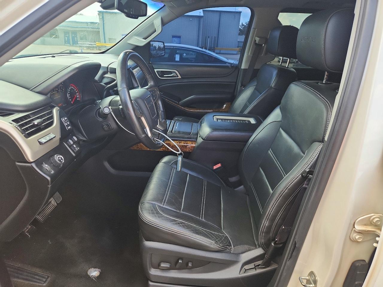 2015 GMC Yukon Denali - Фото 7