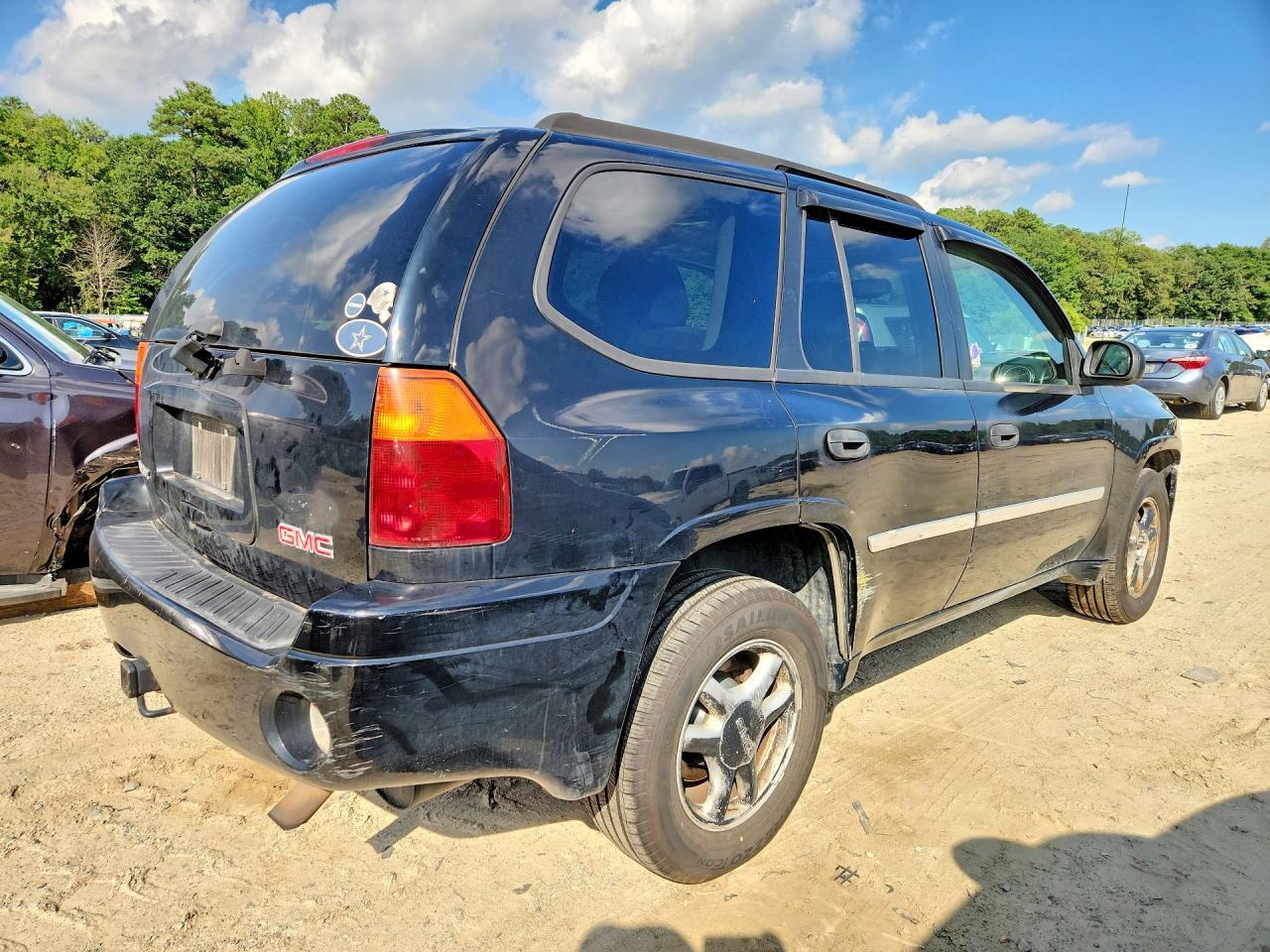 2007 GMC Envoy - Image 3