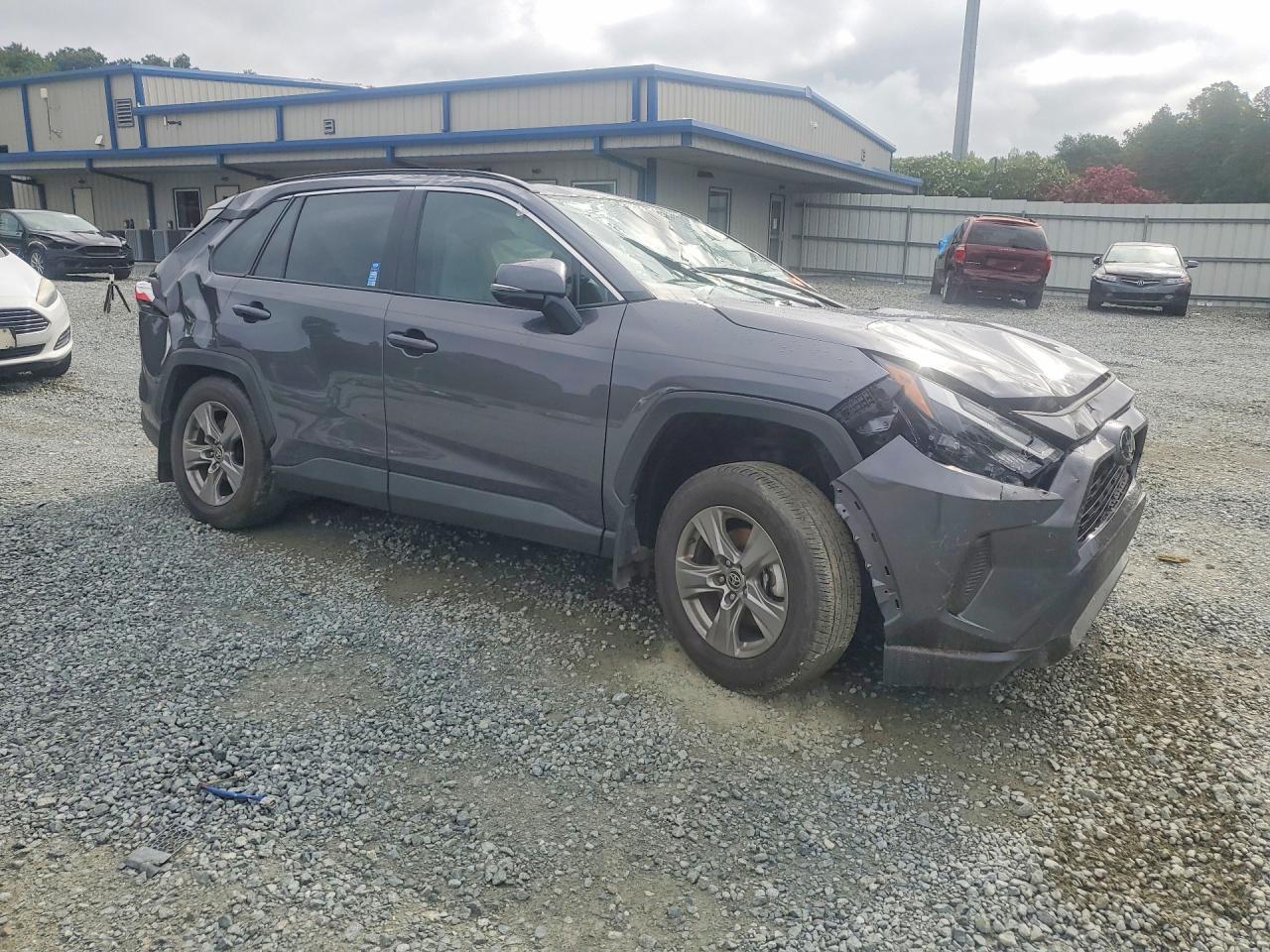 2024 Toyota Rav4 Xle - Image 4
