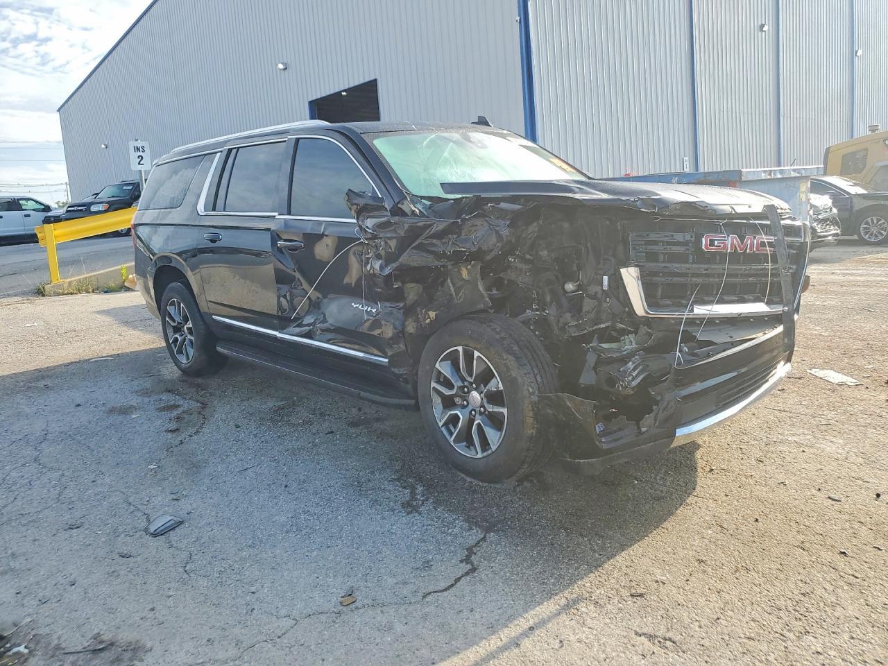 2021 GMC Yukon Xl K1500 Slt - Image 4