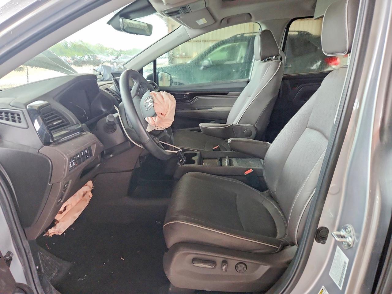 2024 Honda Odyssey Elite - Image 7