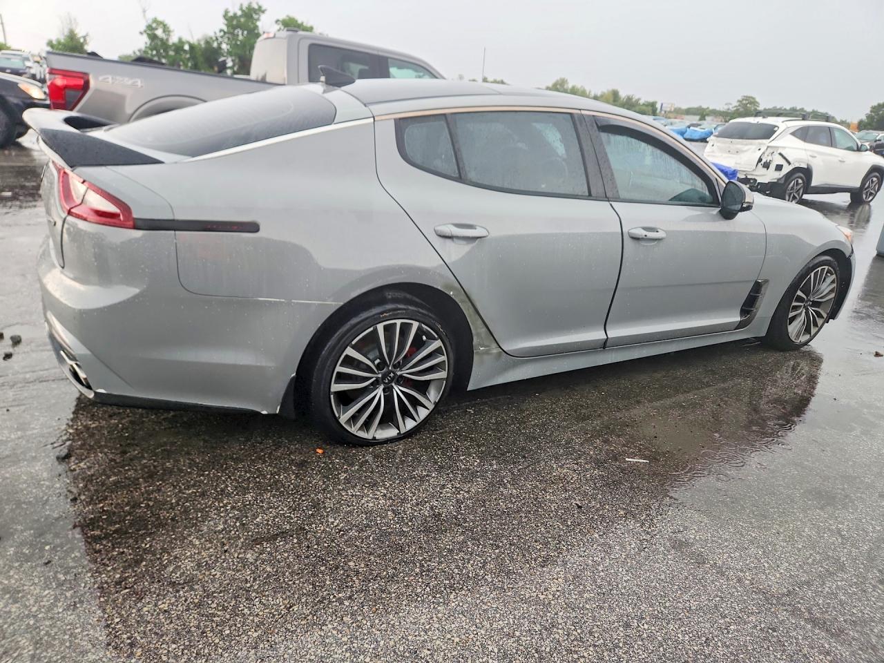 2021 Kia Stinger Gt-Line - Фото 3