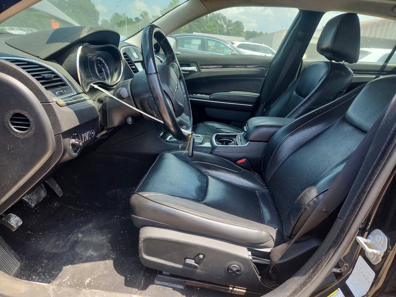 2020 Chrysler 300 Limited - Фото 7