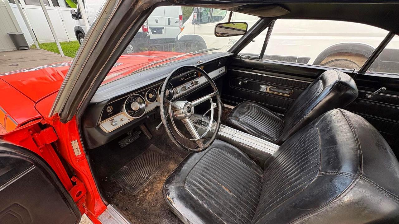 1967 Plymouth Barracuda - Image 5