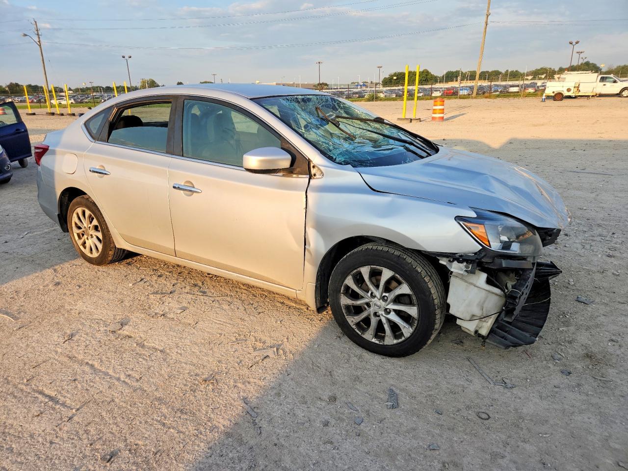 2019 Nissan Sentra Sv - Фото 4