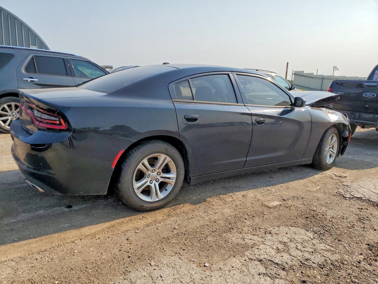 2020 Dodge Charger Sxt - Image 3