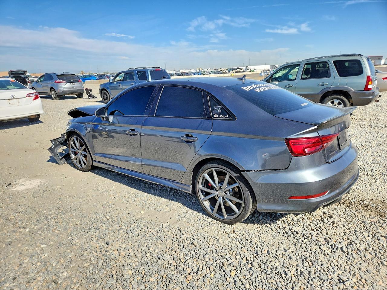 2018 Audi S3 Premium Plus - Фото 2