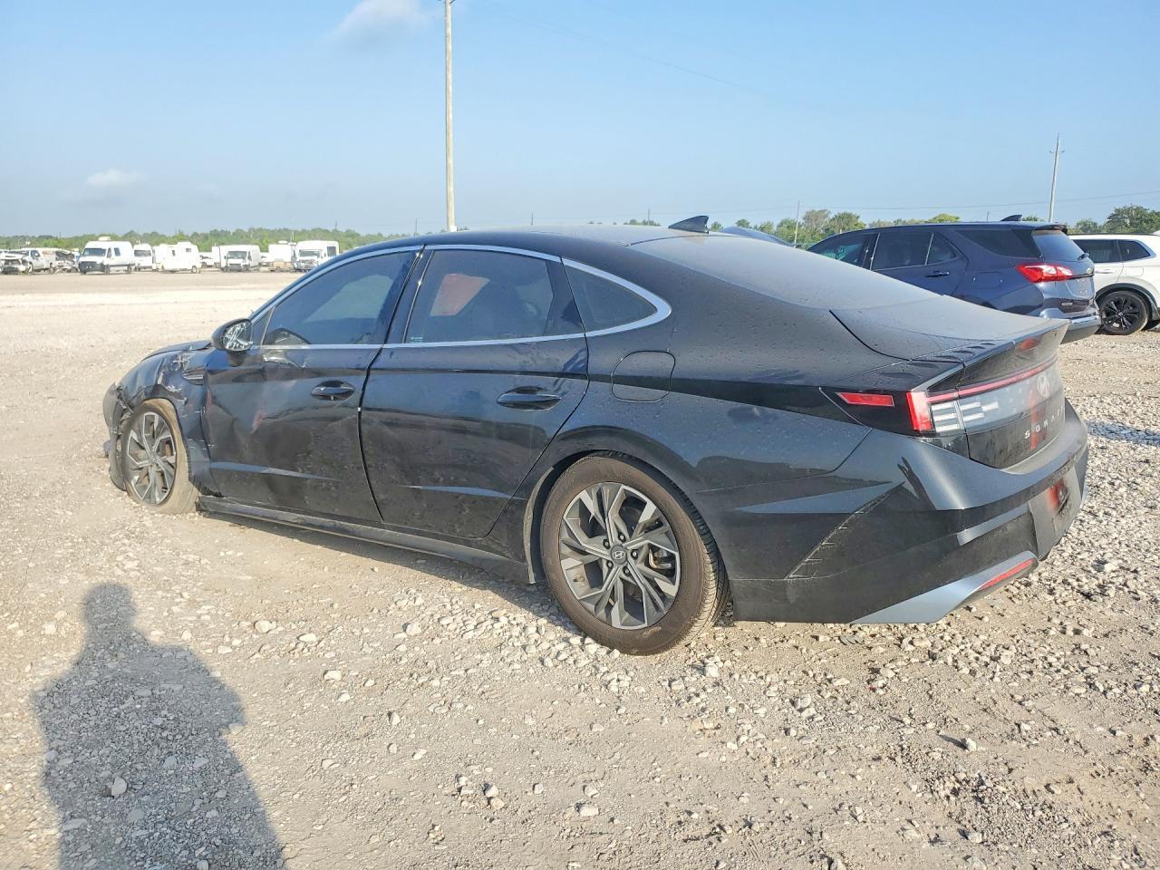 2025 Hyundai Sonata Sel - Image 2