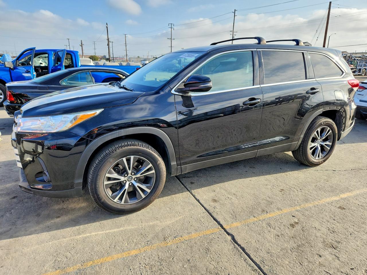 2019 Toyota Highlander Le