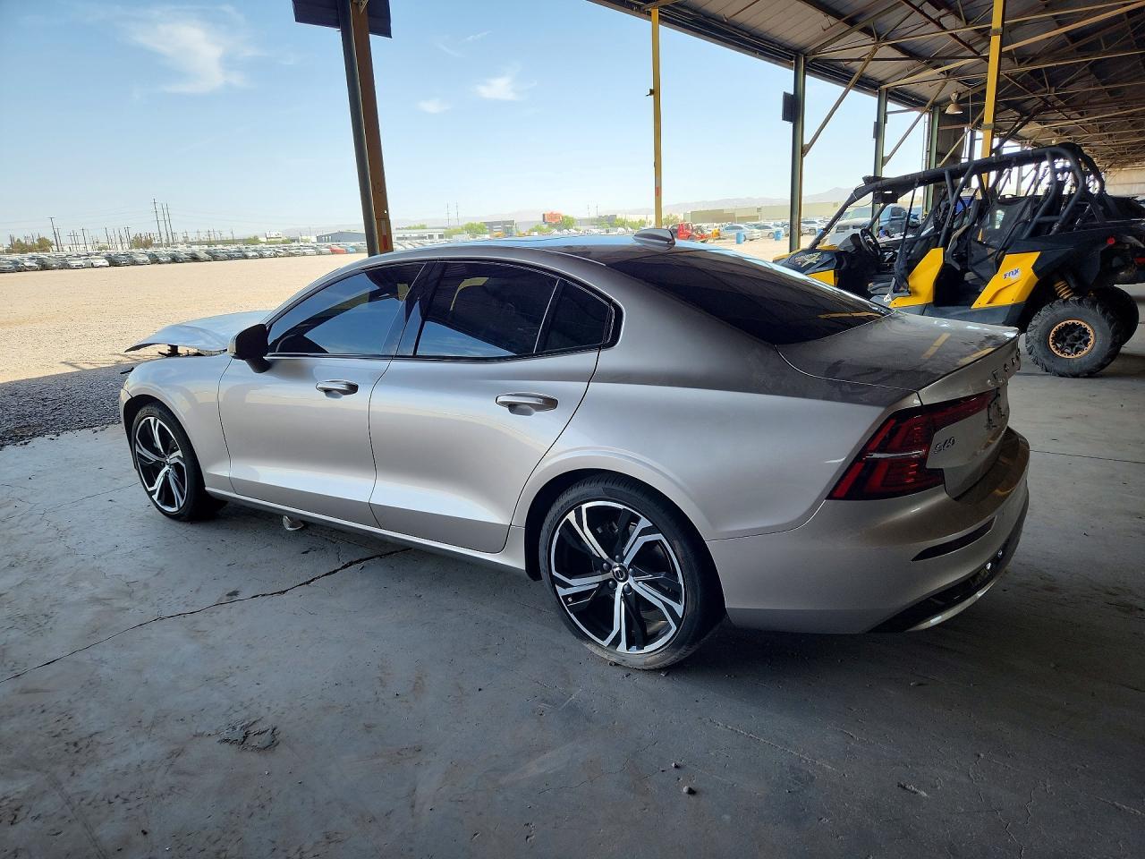 2024 Volvo S60 Core - Фото 2