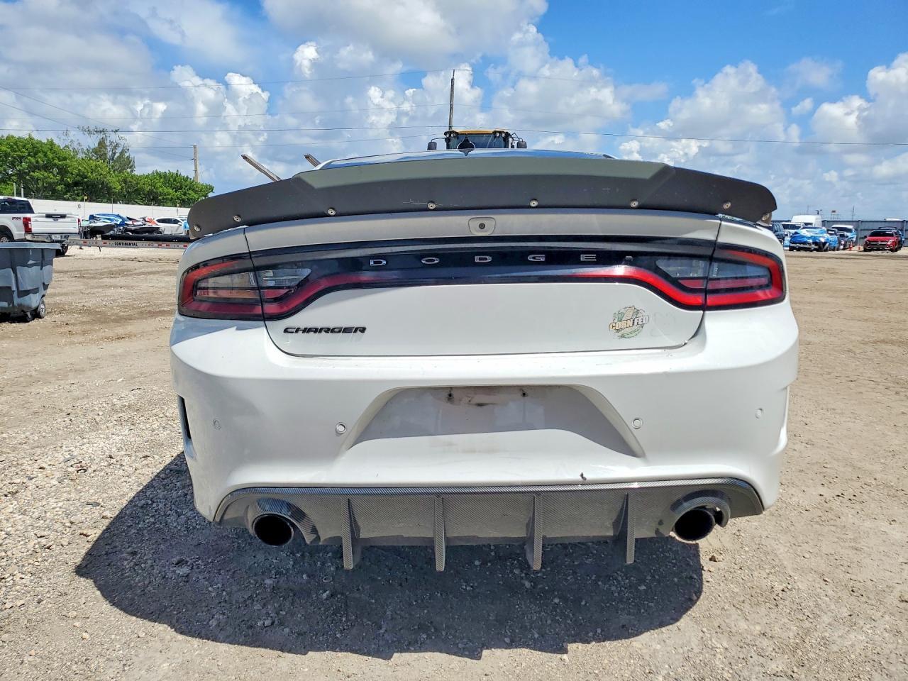 2020 Dodge Charger Scat Pack - Image 6