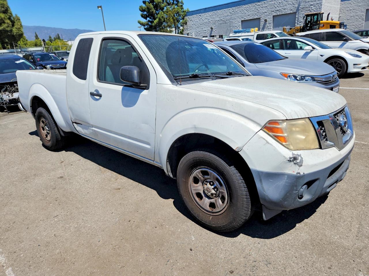2013 Nissan Frontier S - Фото 4