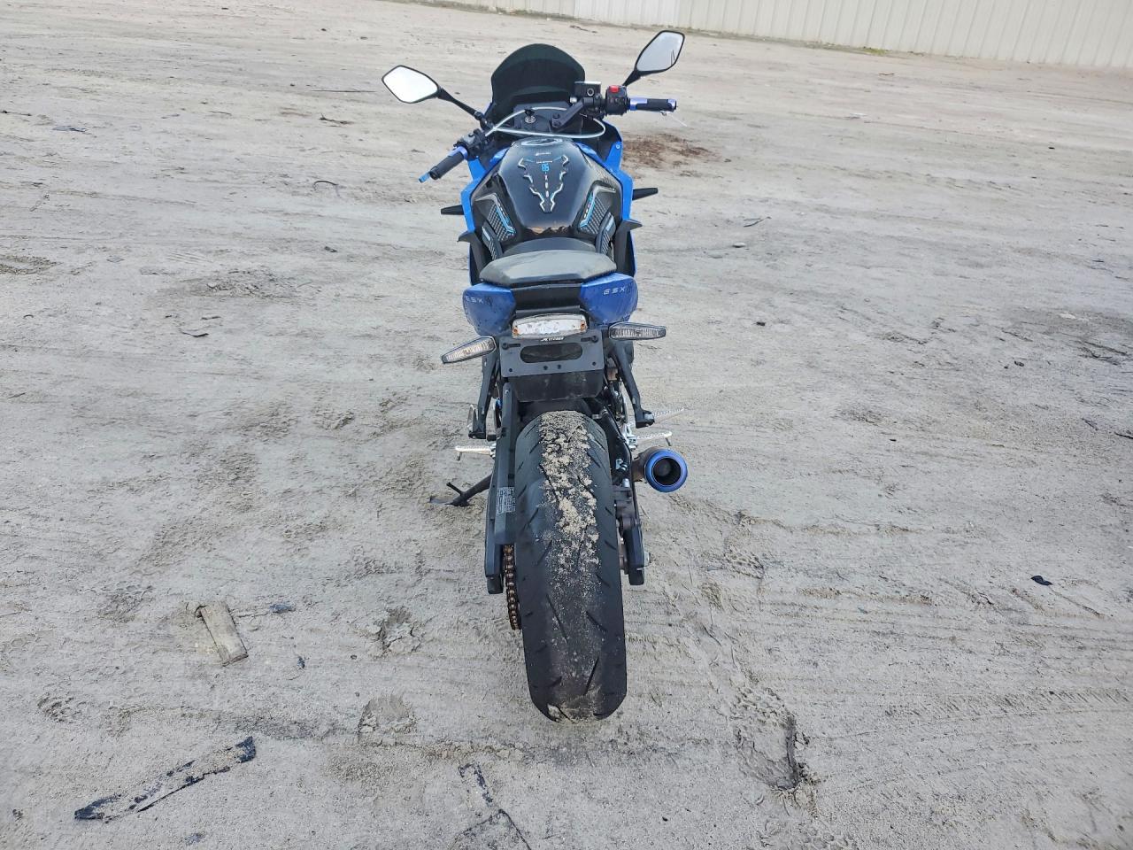 2025 Suzuki Gsx800 F - Image 4
