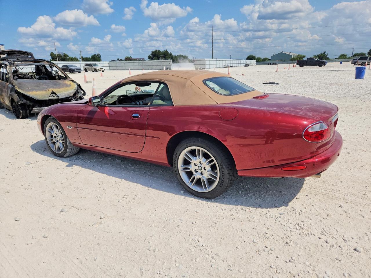 2002 Jaguar Xk8 - Фото 2