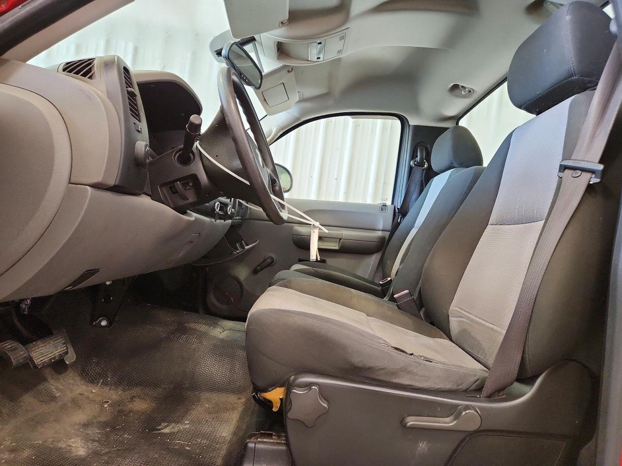 2009 Chevrolet Silverado C1500 - Image 7