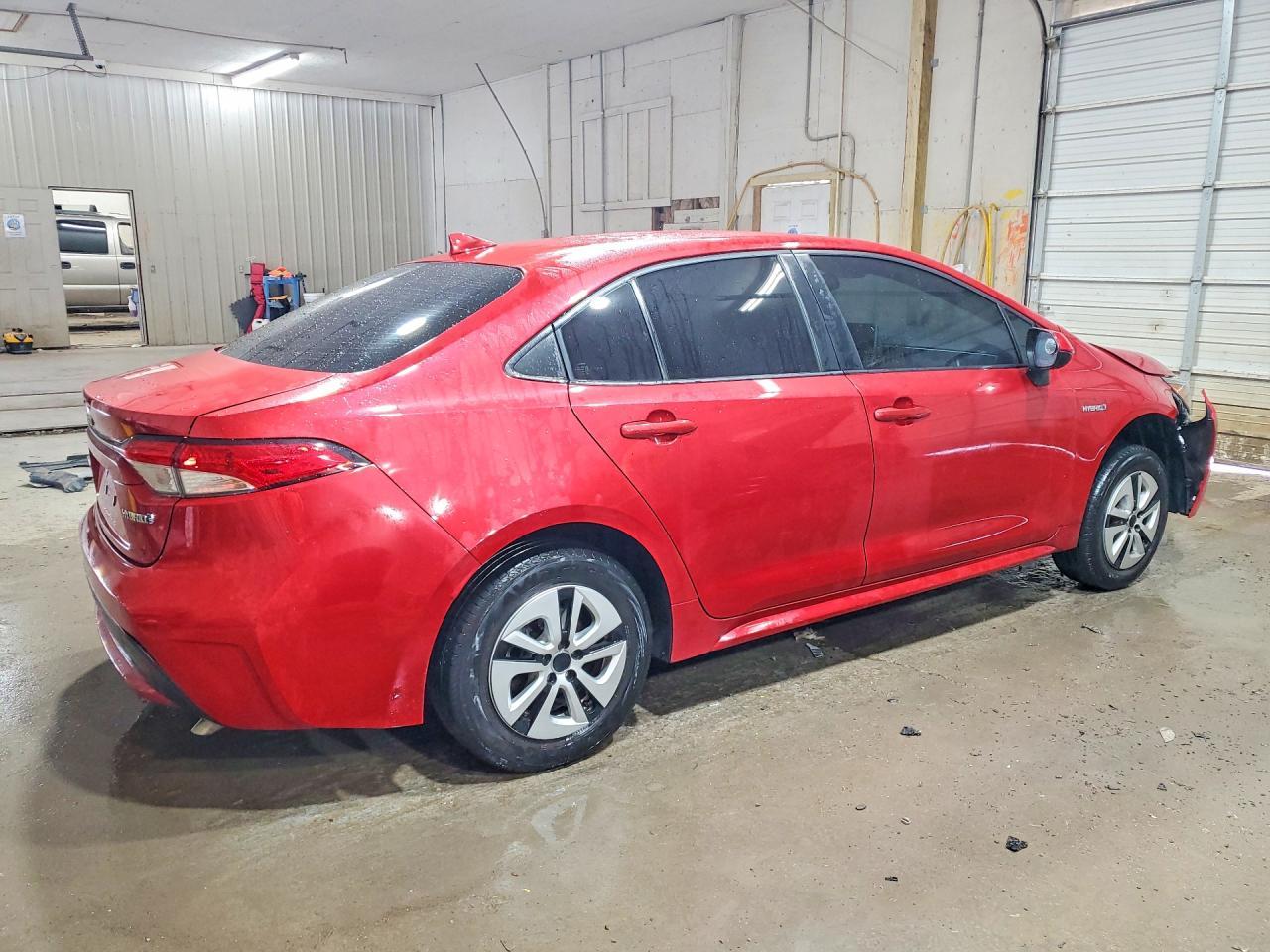 2021 Toyota Corolla Le - Фото 3