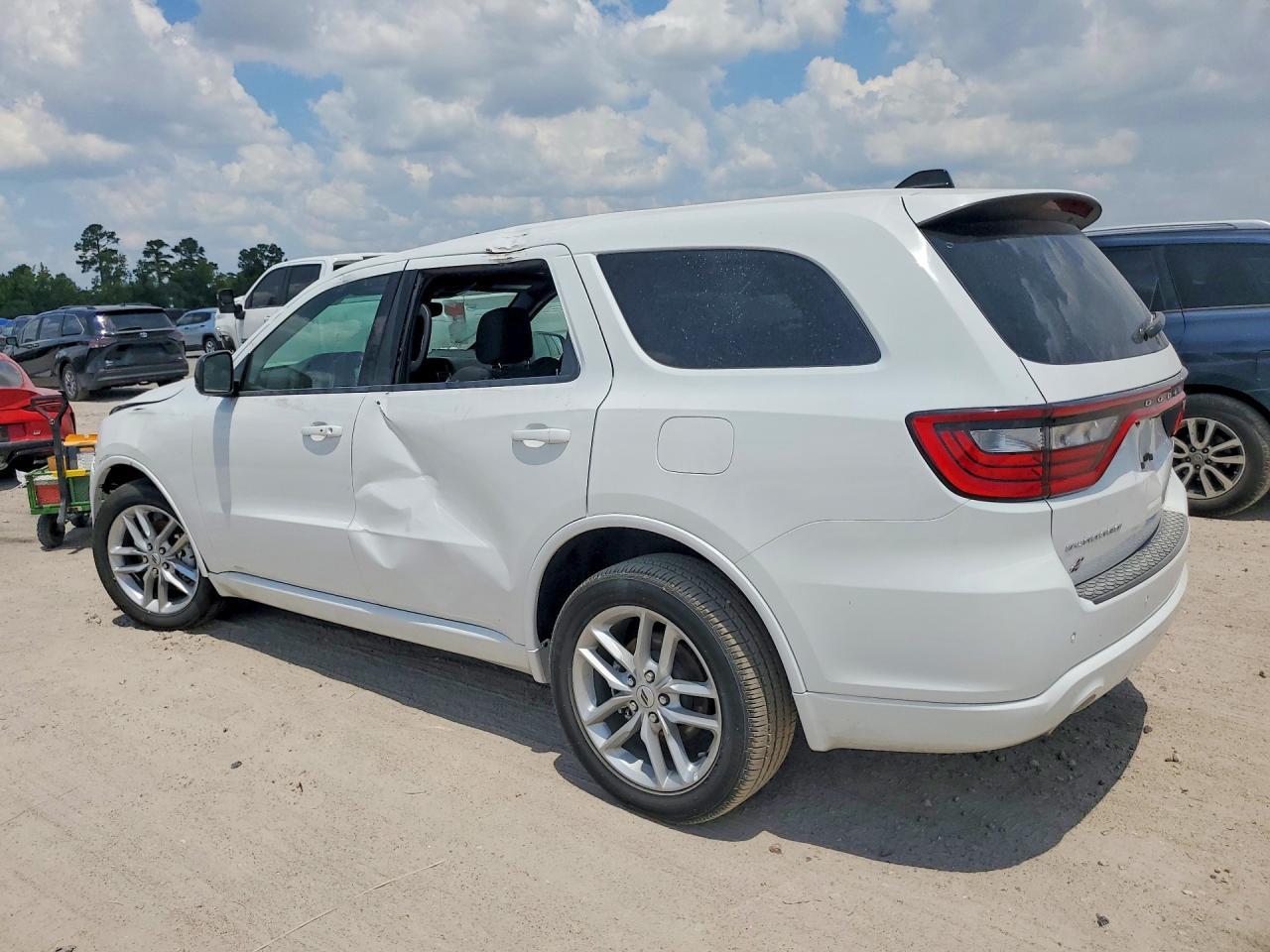 2026 Dodge Durango Gt - Image 2
