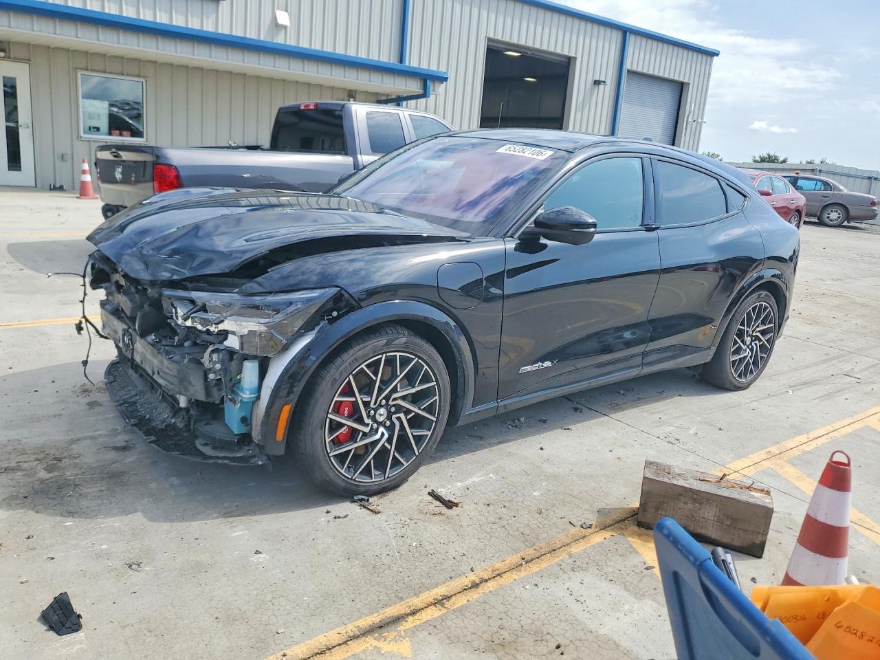 2022 Ford Mustang Mach-E Gt