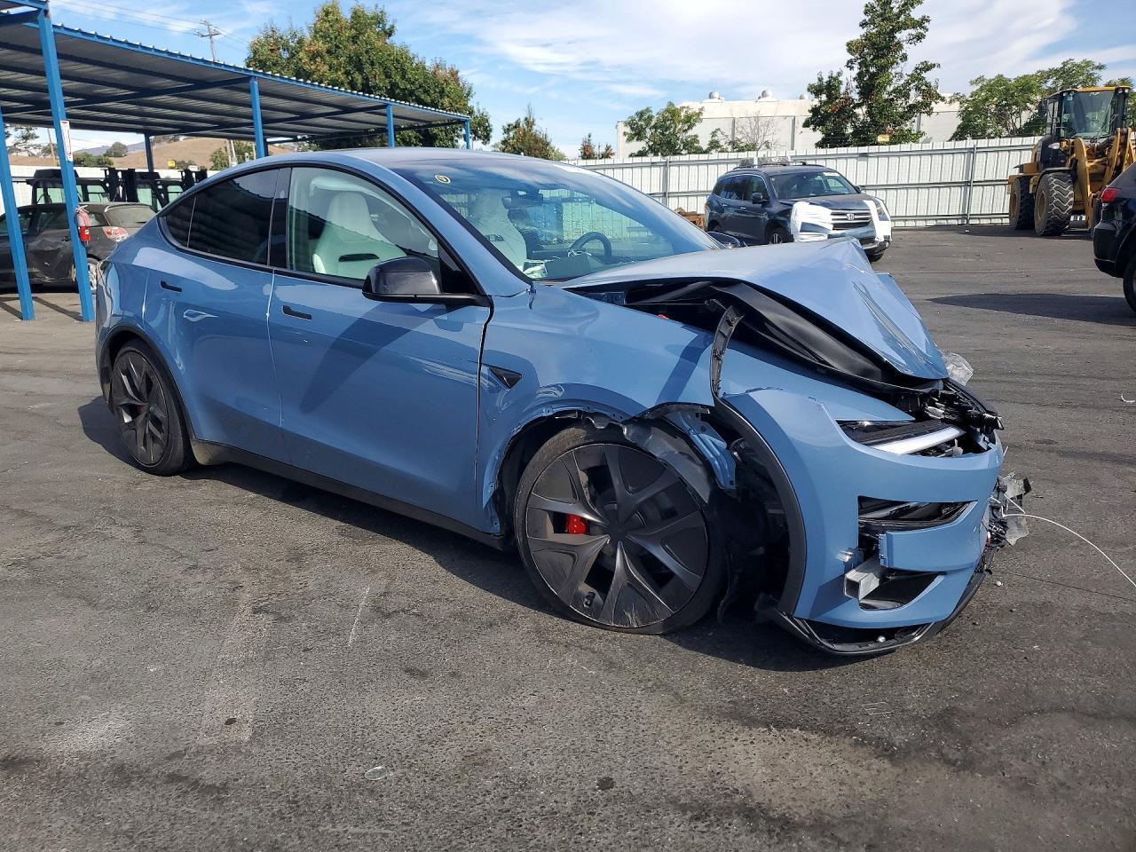 2026 Tesla Model Y Performance Awd - Фото 4