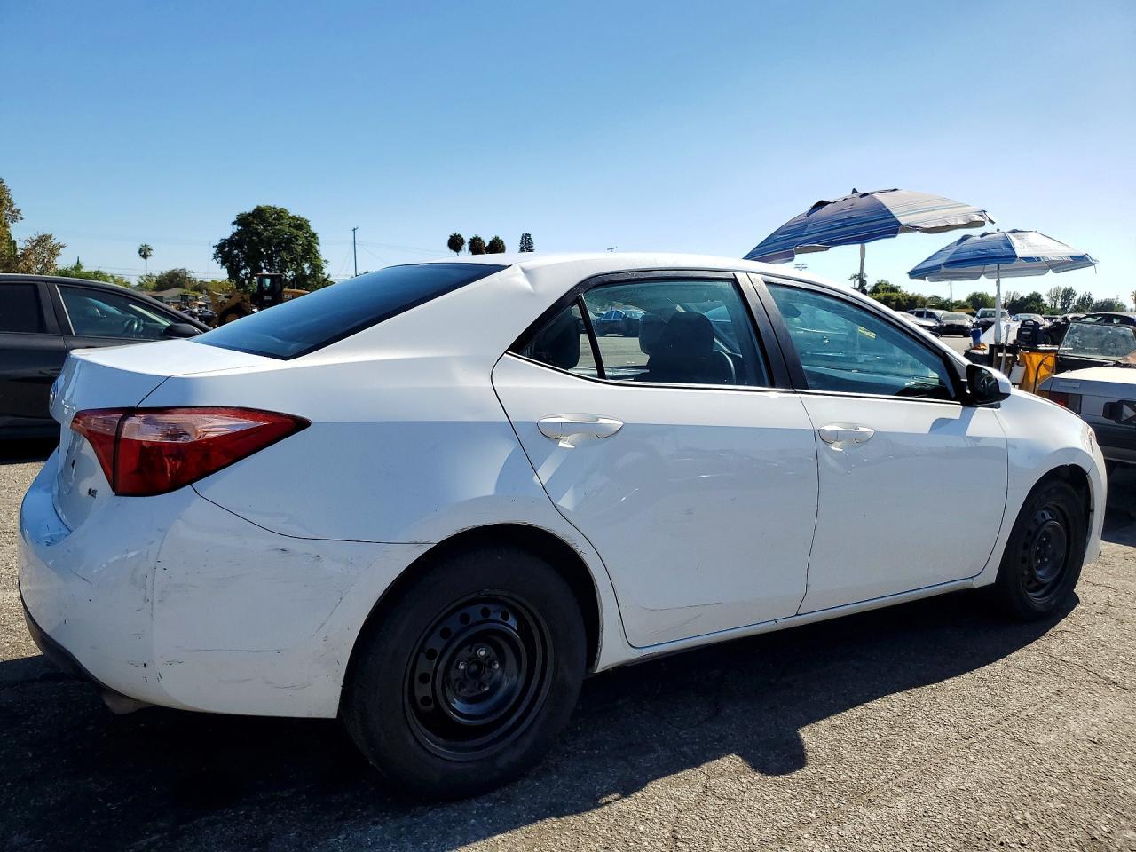 2018 Toyota Corolla Le - Фото 3