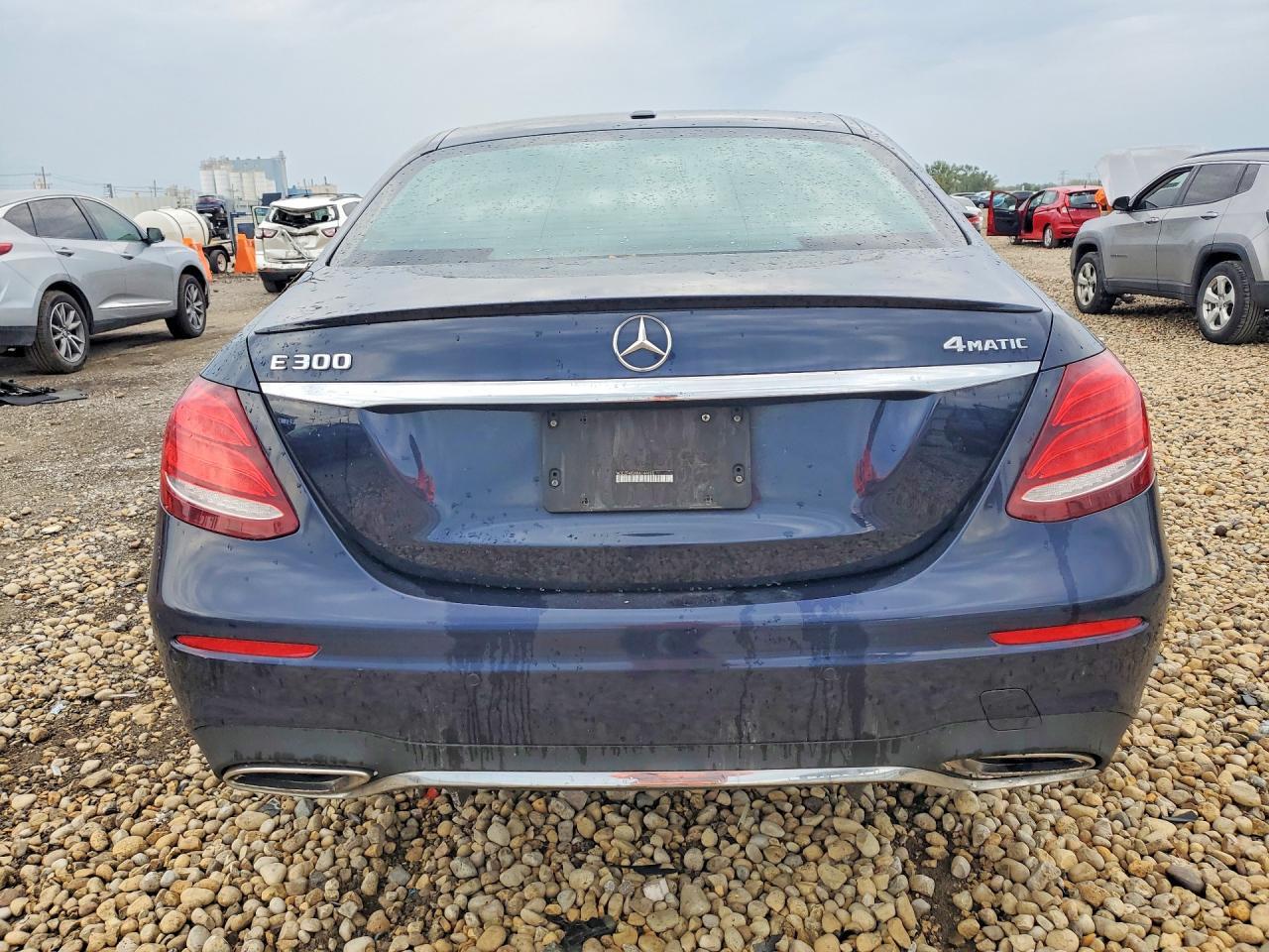 2017 Mercedes-Benz E 300 4Matic - Image 6