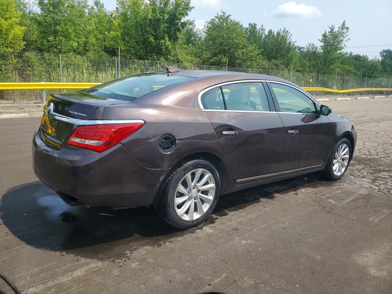 2016 Buick Lacrosse - Image 3
