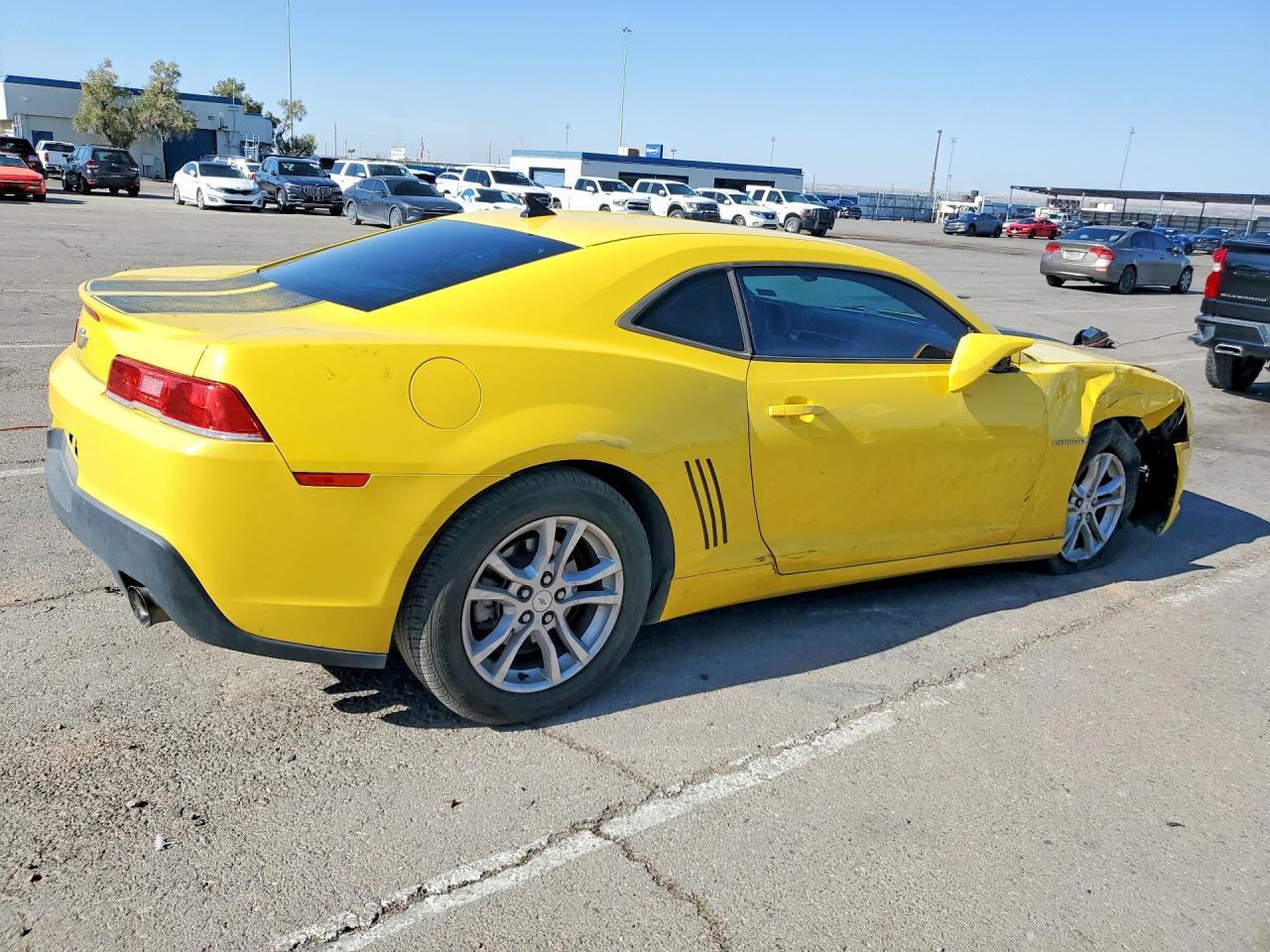 2014 Chevrolet Camaro Ls - Image 3