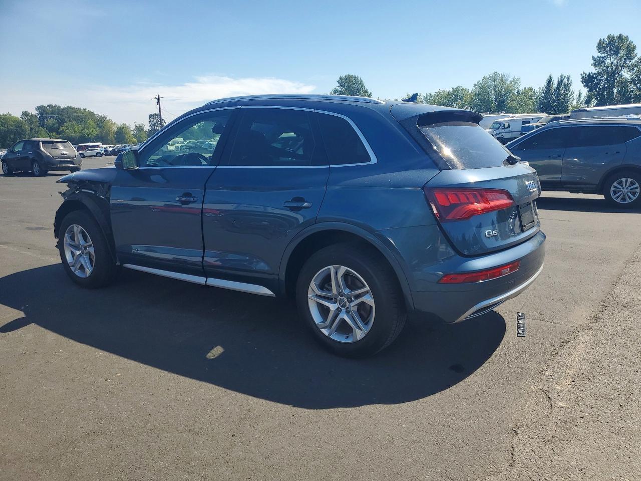 2018 Audi Q5 Premium Plus - Фото 2
