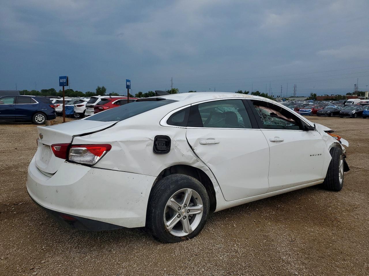 2024 Chevrolet Malibu Ls - Image 3