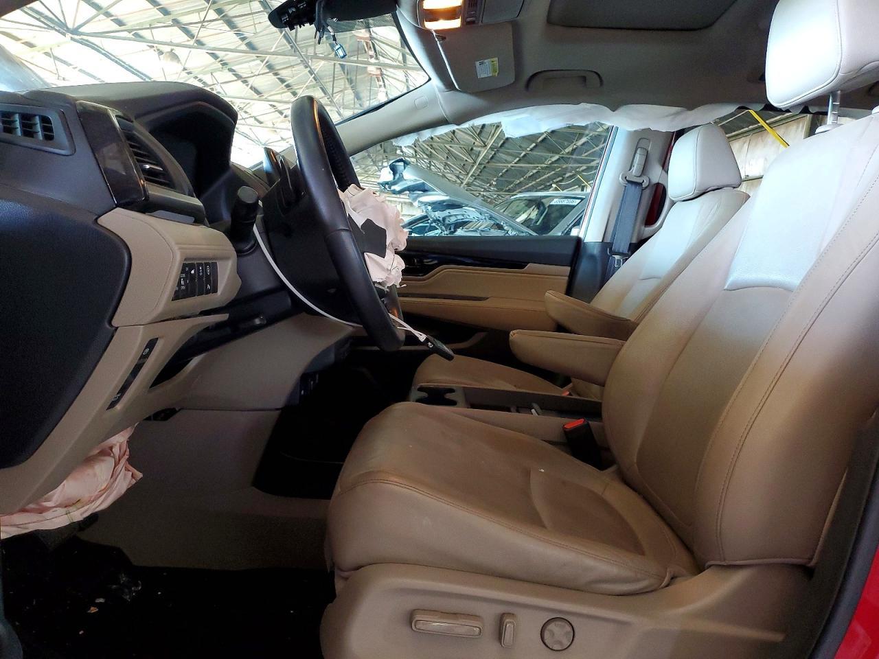 2023 Honda Odyssey Touring - Фото 7