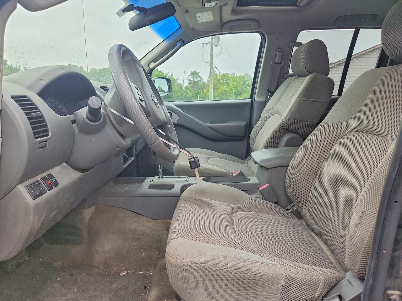 2005 Nissan Frontier Se - Image 7