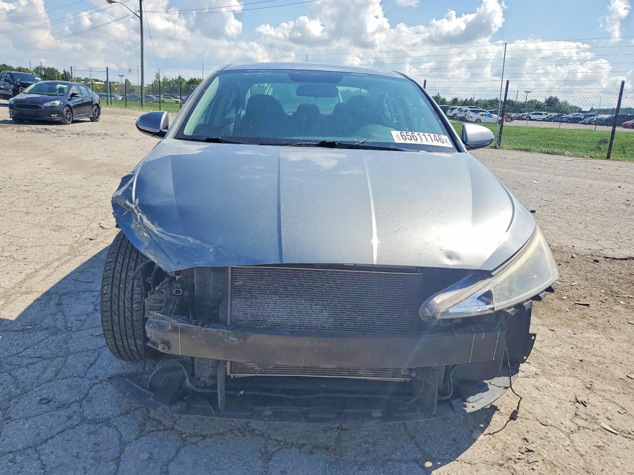 2019 Hyundai Elantra Se - Image 5