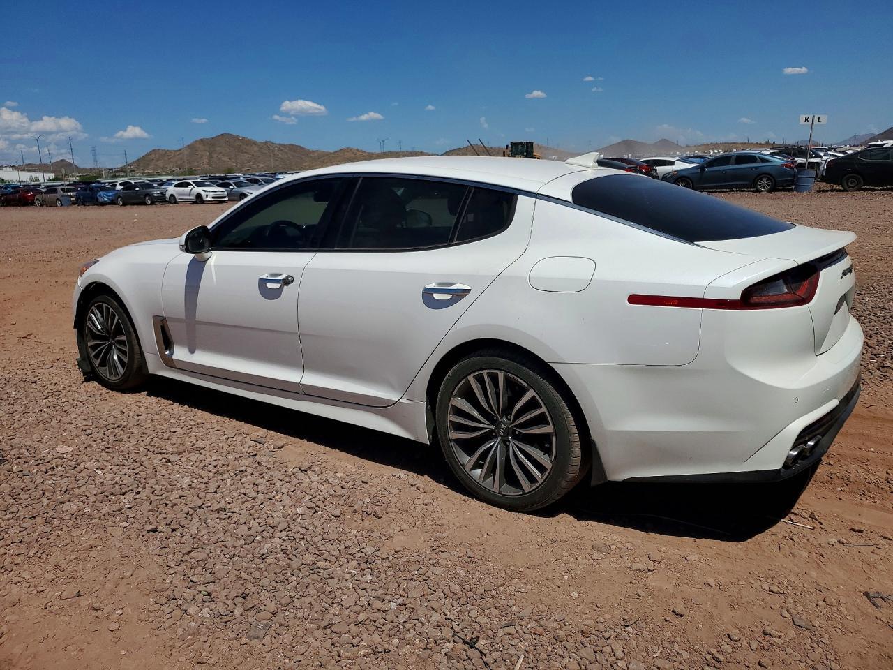 2019 Kia Stinger Base - Фото 2