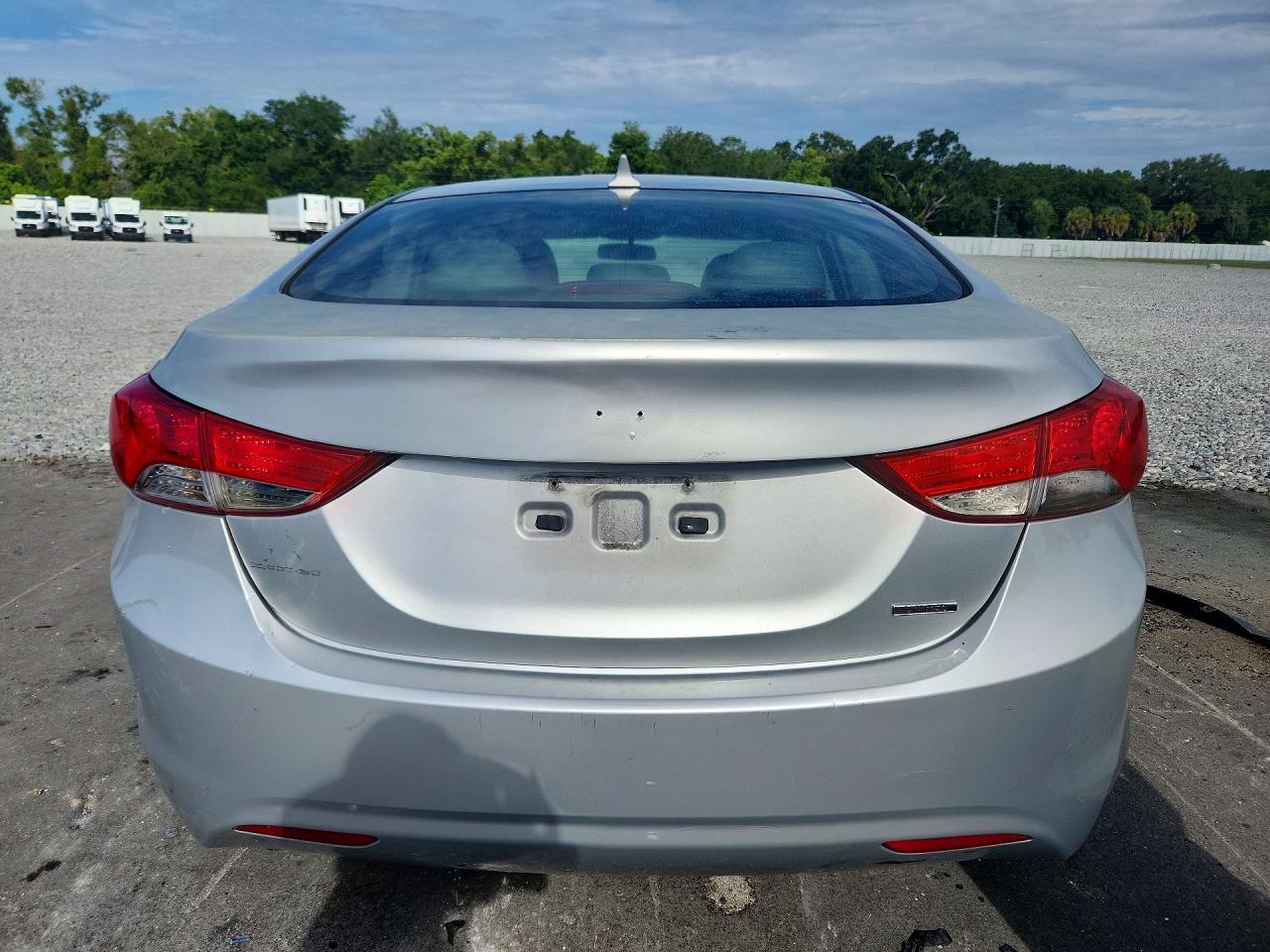 2011 Hyundai Elantra Limited - Image 6