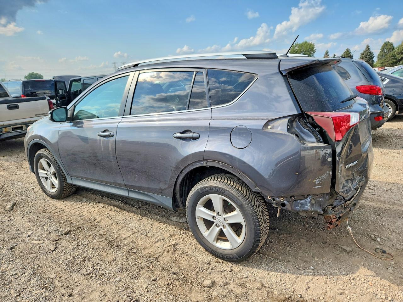 2014 Toyota Rav4 Xle - Image 2