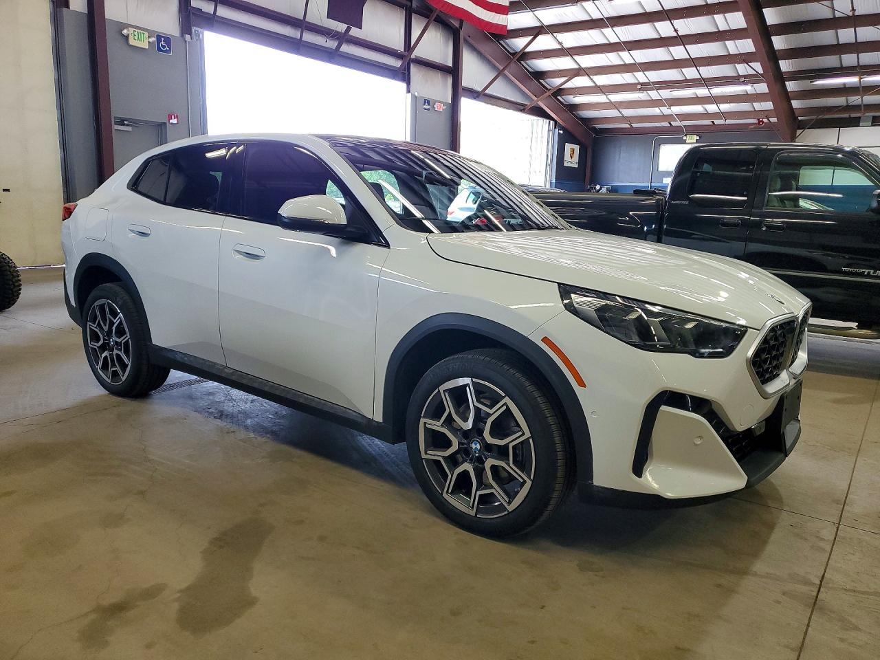2026 BMW X2 xDrive28I - Фото 4