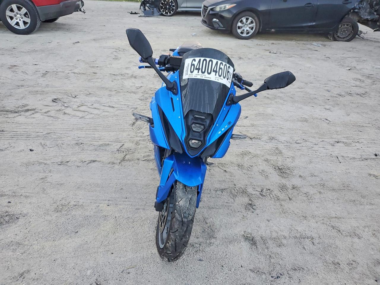 2025 Suzuki Gsx800 F - Image 2