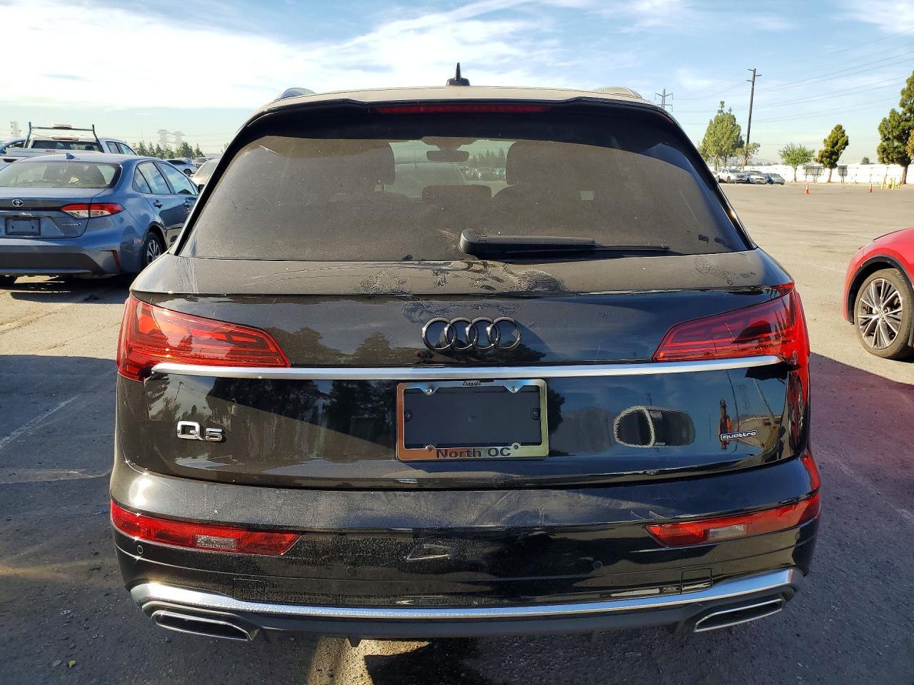 2023 Audi Q5 Premium 45 - Image 6