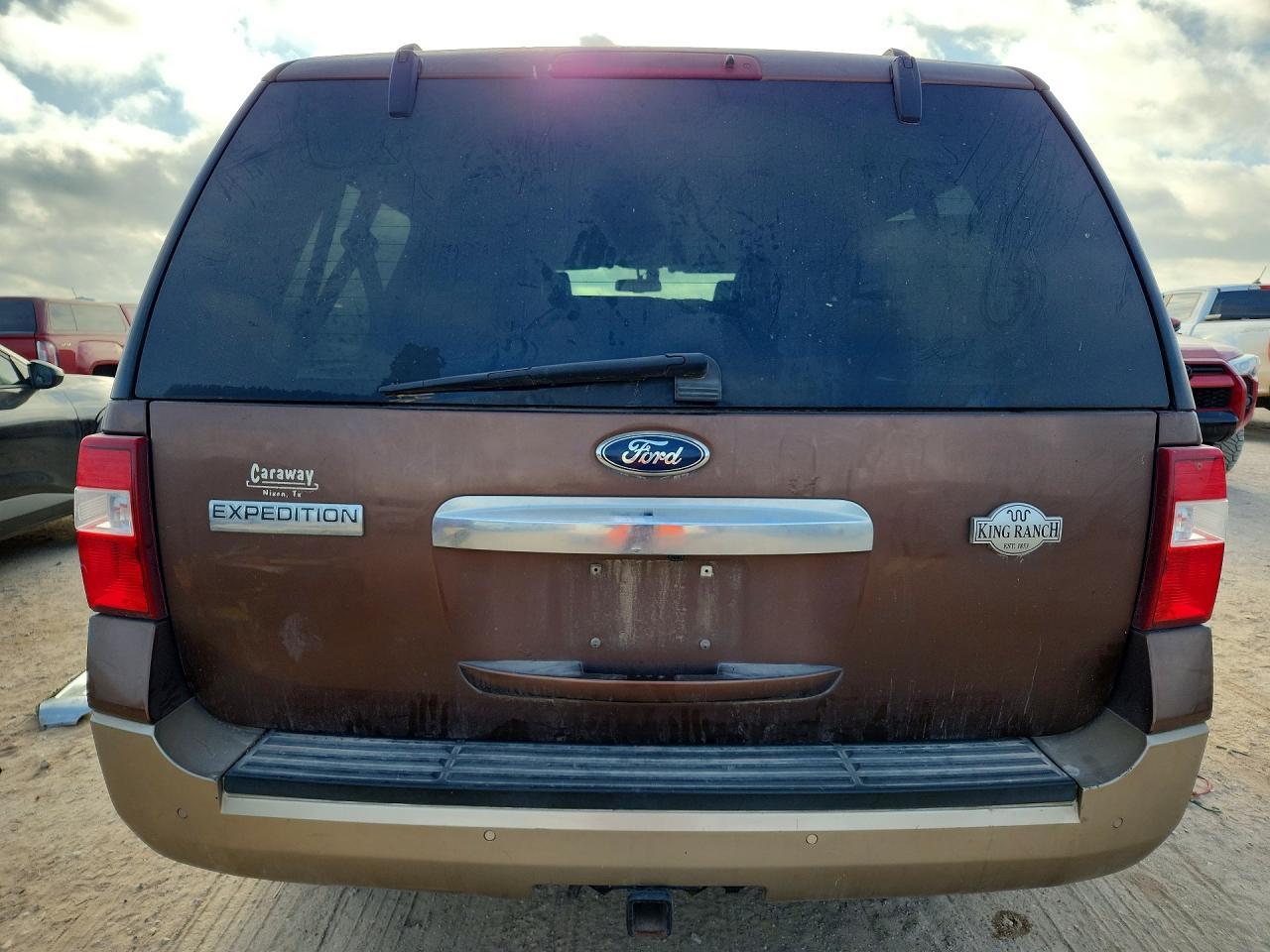 2012 Ford Expedition El Xlt - Image 6