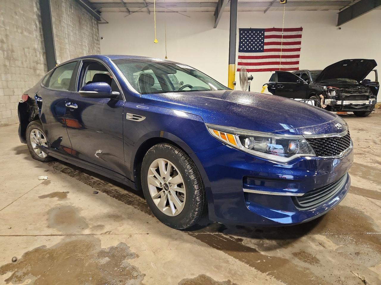 2017 Kia Optima Lx - Image 4
