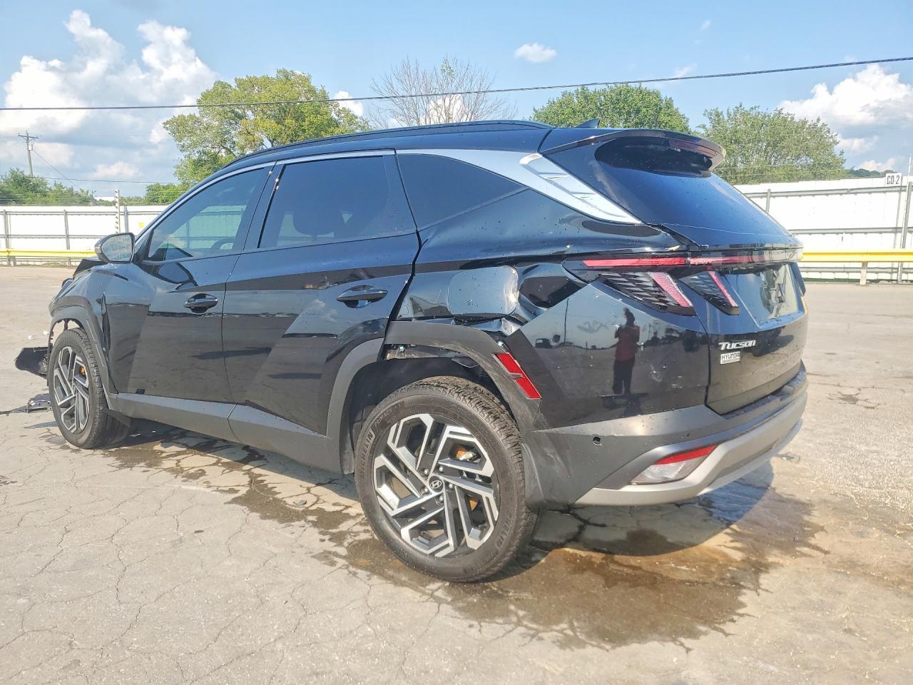 2025 Hyundai Tucson Limited - Фото 2