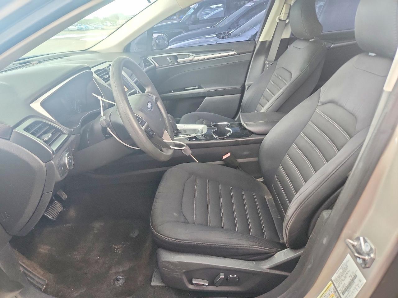 2015 Ford Fusion Se - Фото 7