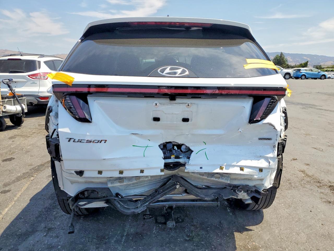 2022 Hyundai Tucson Limited - Image 6