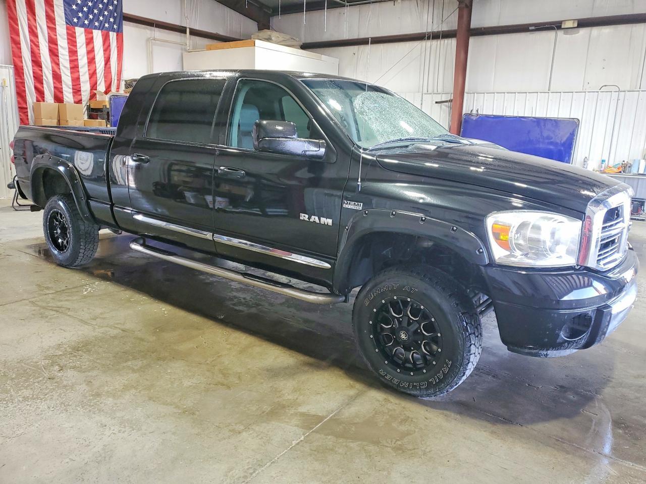 2008 Dodge Ram 1500 Laramie - Image 4