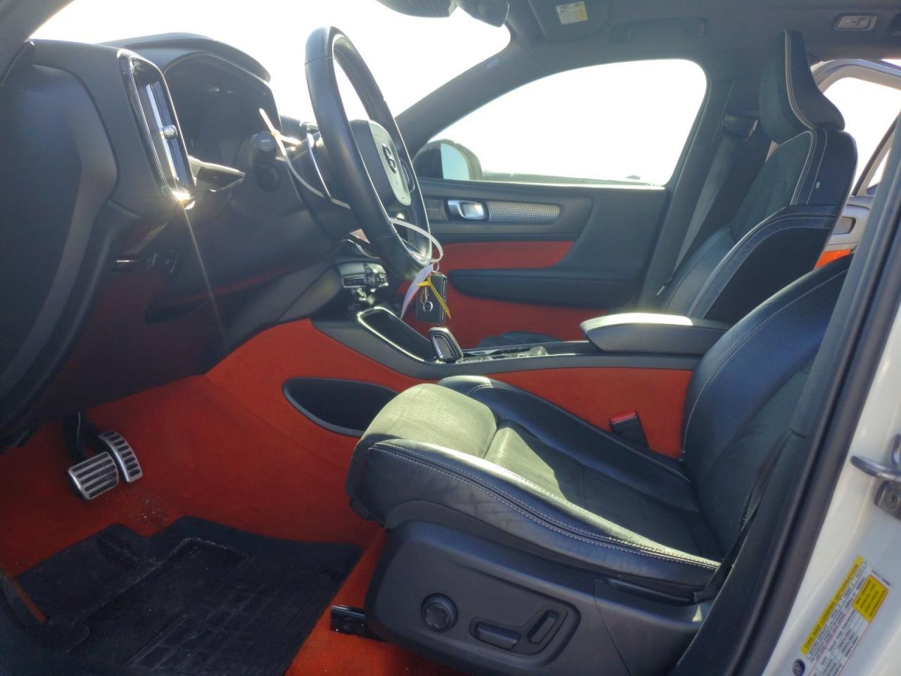 2020 Volvo Xc40 T5 R-Design - Фото 7