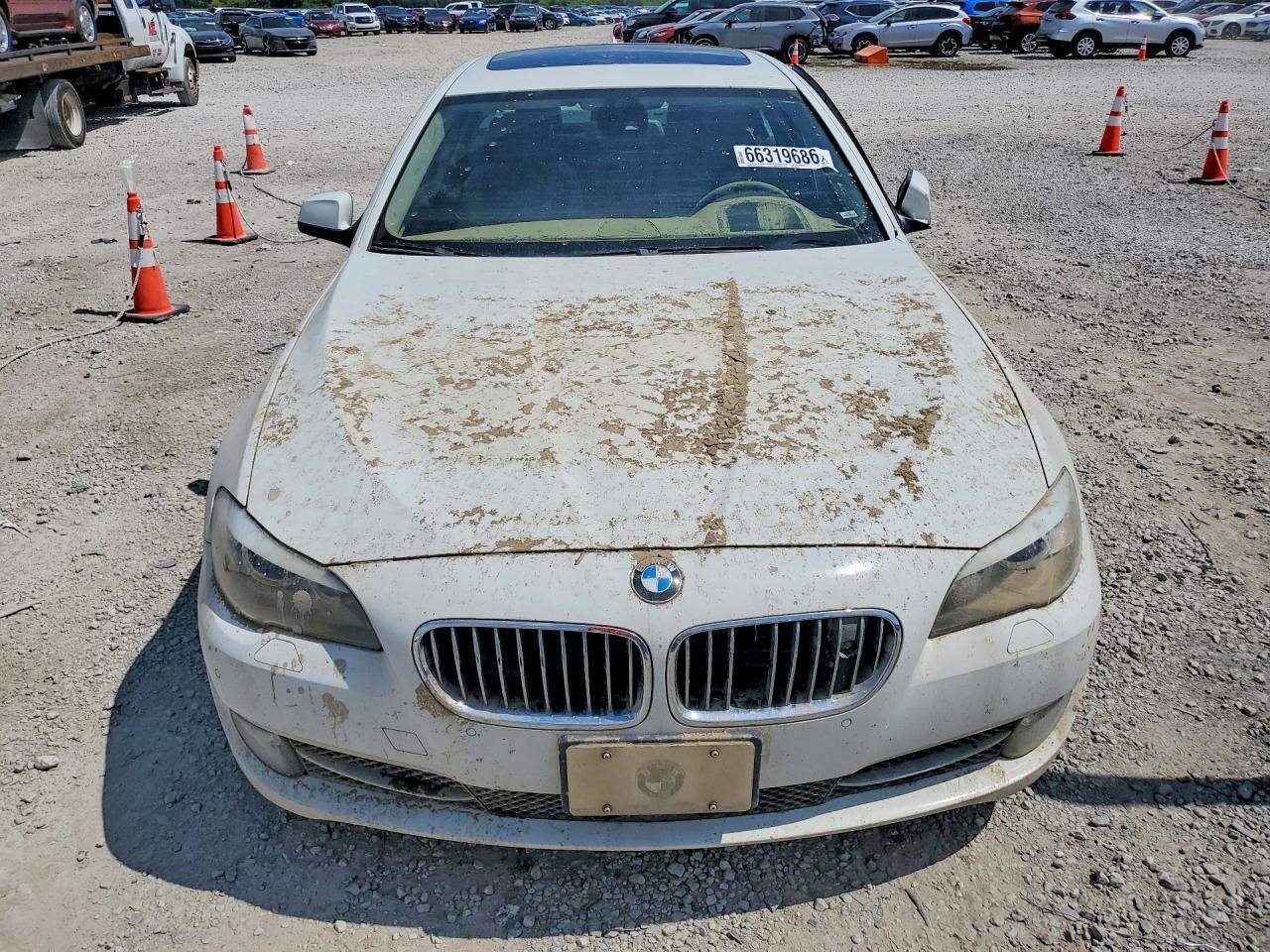 2012 BMW 550 Xi - Image 5