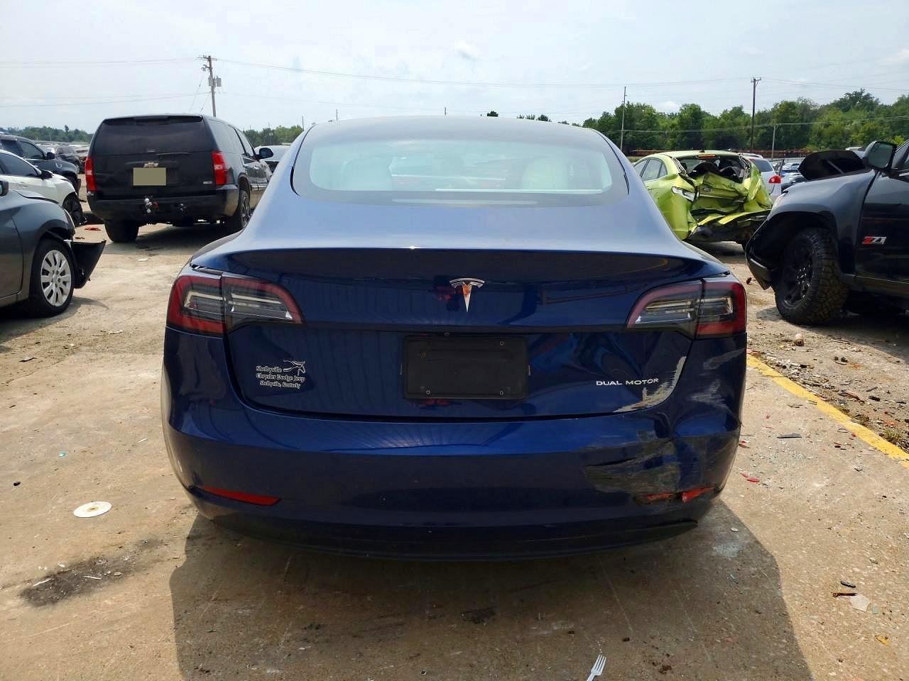 2021 Tesla Model 3 - Фото 6